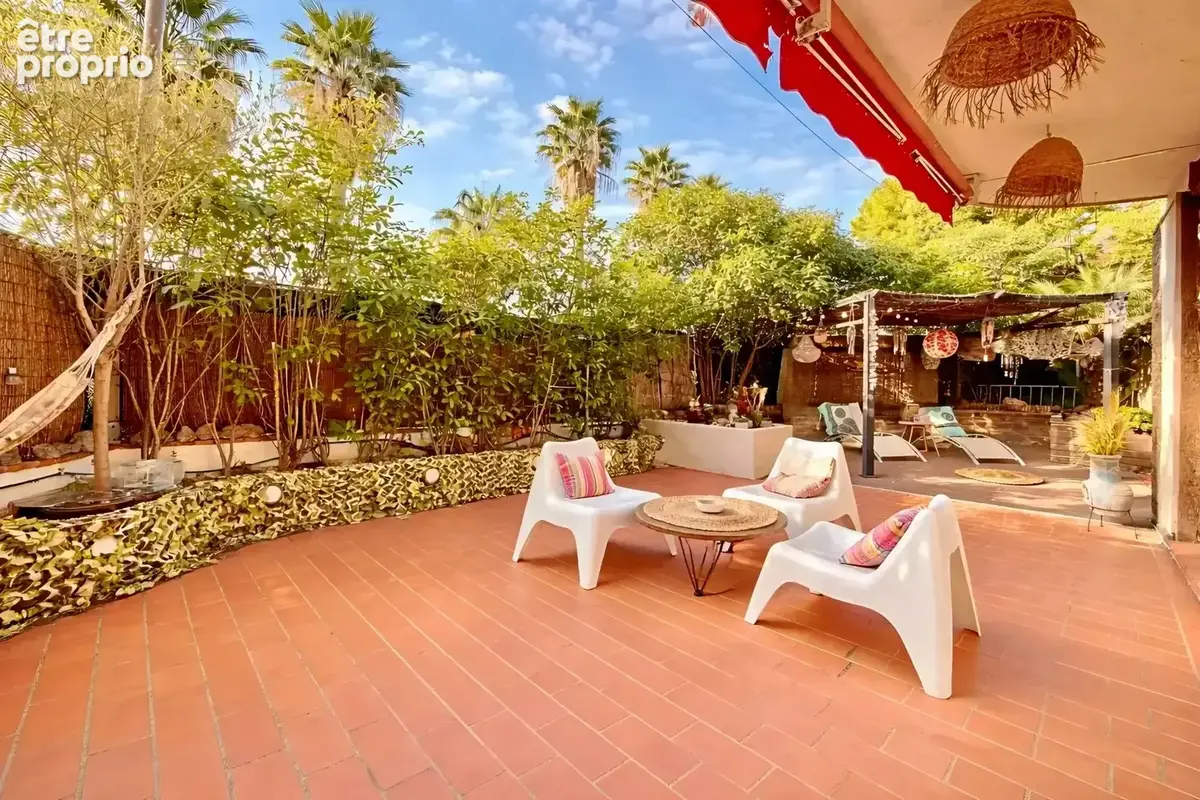 Cannes Basse Californie – Rare appartement 5 pièces en rez-de-jardin avec 127 m² d’extérieur - photo 9