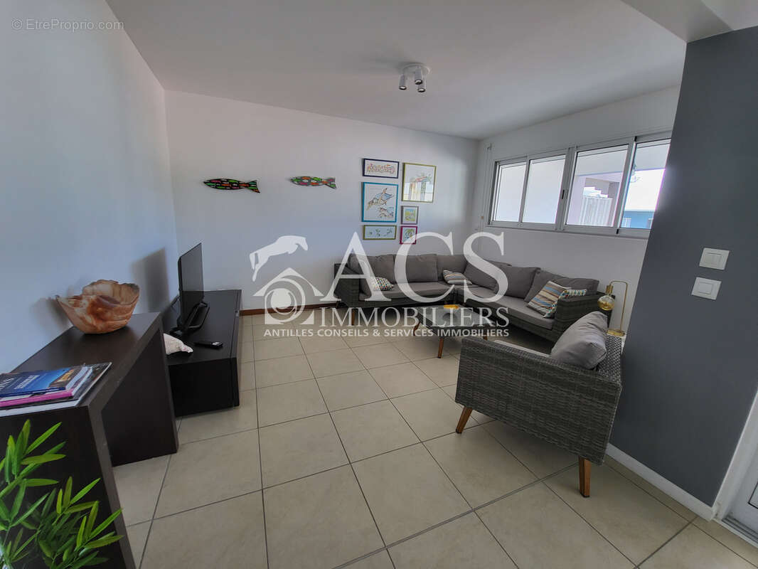 Bel appartement F3, vue et accès plage Anse Mitan - photo 4