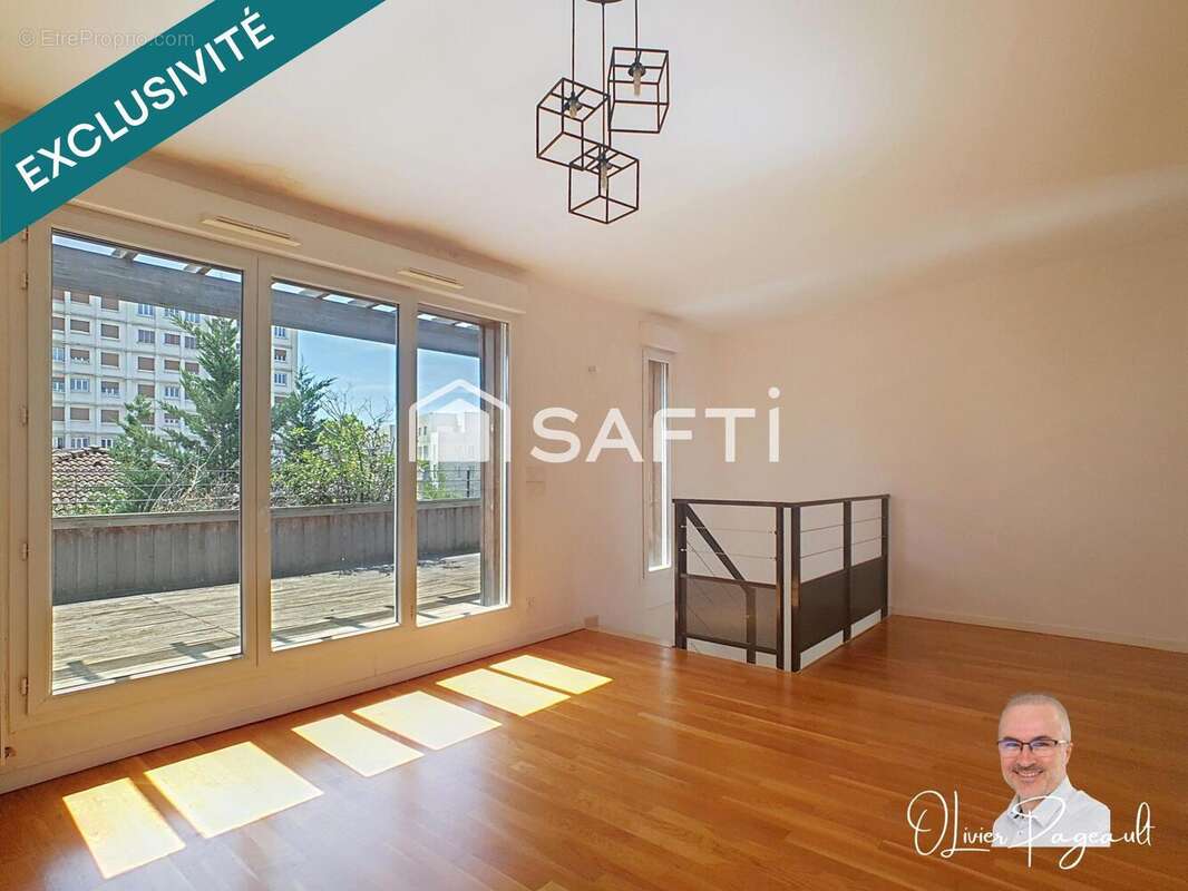 Photo 9 - Maison à LYON-8E