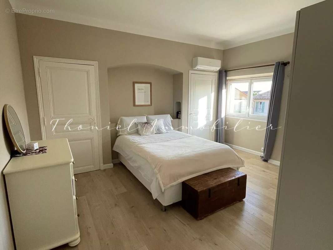 Appartement à GRIMAUD