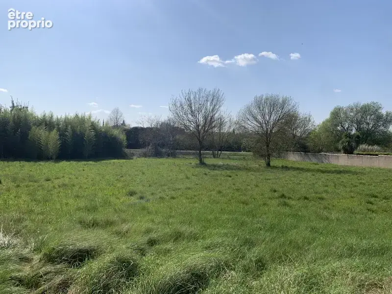 Photo Terrain à Fontanes au prix de 165 000€
