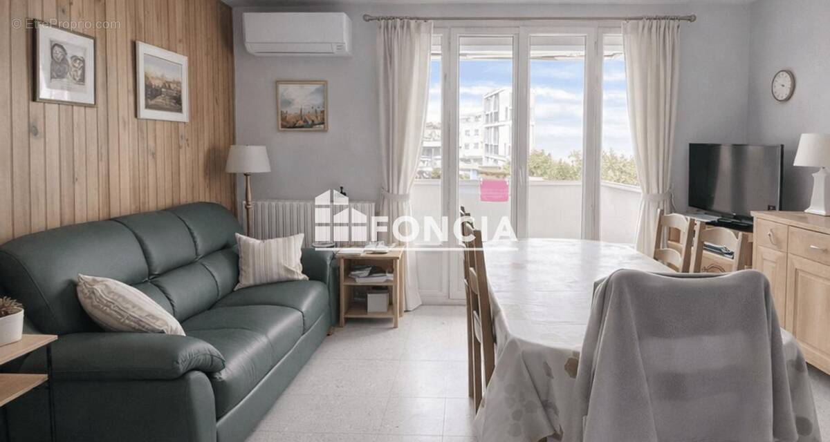 Appartement à NIMES