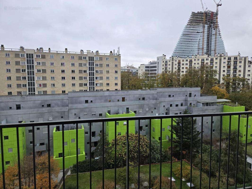 Appartement à PARIS-15E