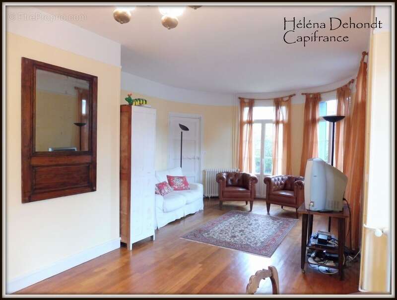 Maison à NEUFCHATEL-EN-BRAY