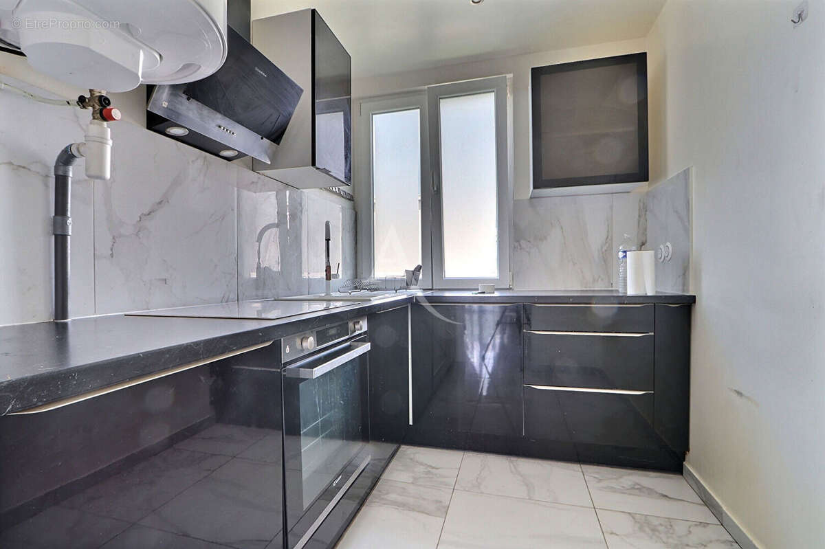 Appartement à LE BLANC-MESNIL