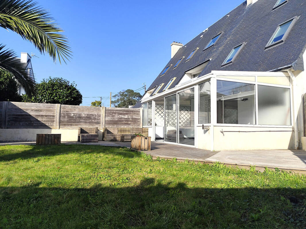 Appartement à COMBRIT