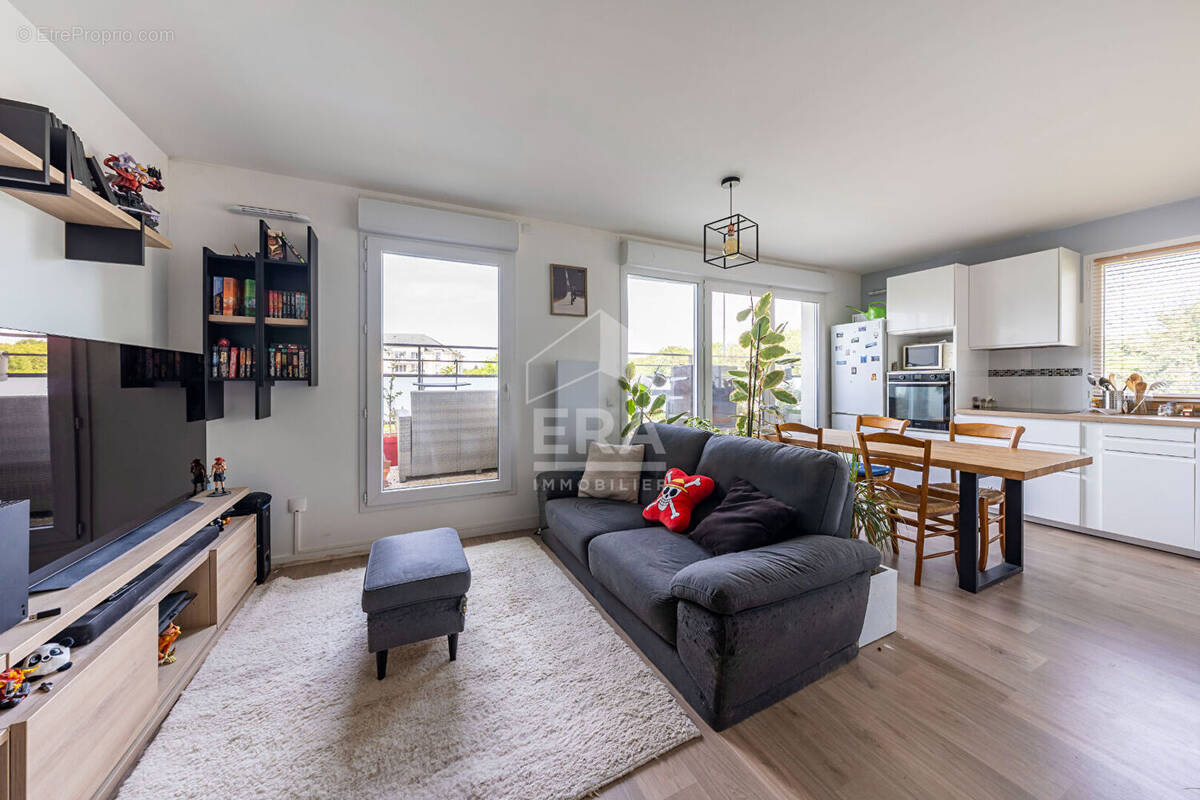 Appartement à MENNECY