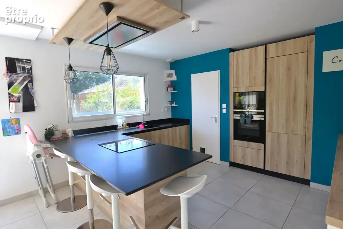 Maison Soucieu En Jarrest 5 pièce(s) 135.63 m2 - photo 6