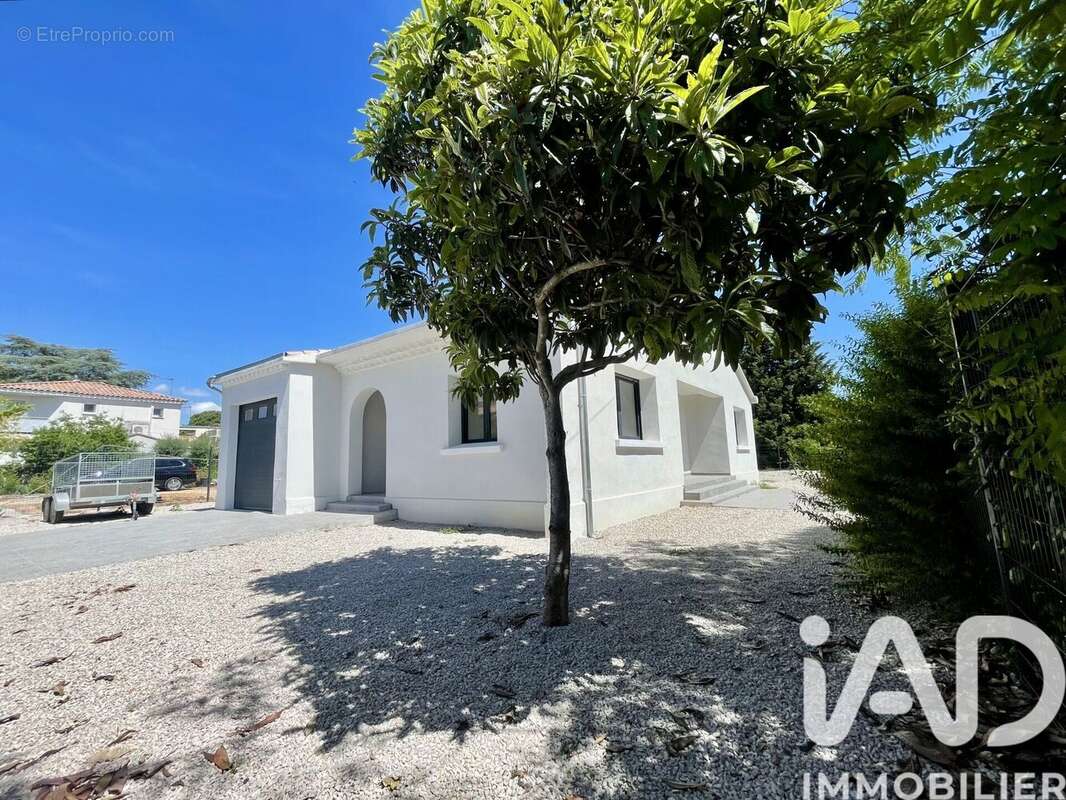 Photo 2 - Maison à LE CRES