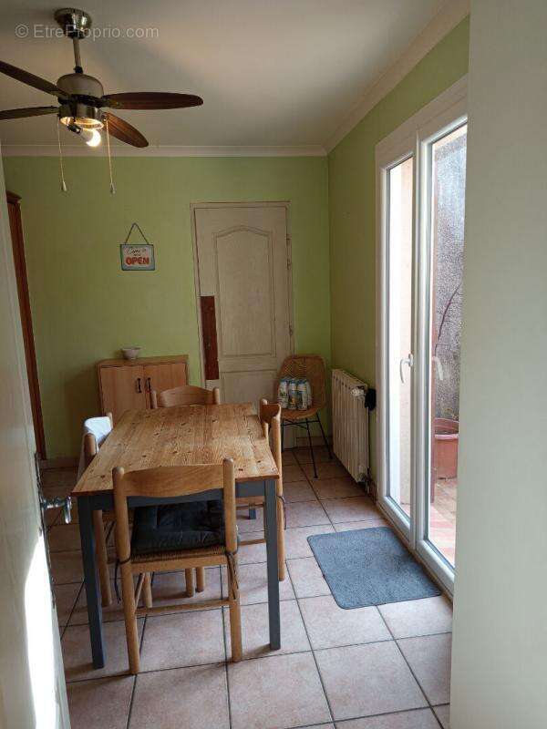 Maison à MONTSEGUR-SUR-LAUZON