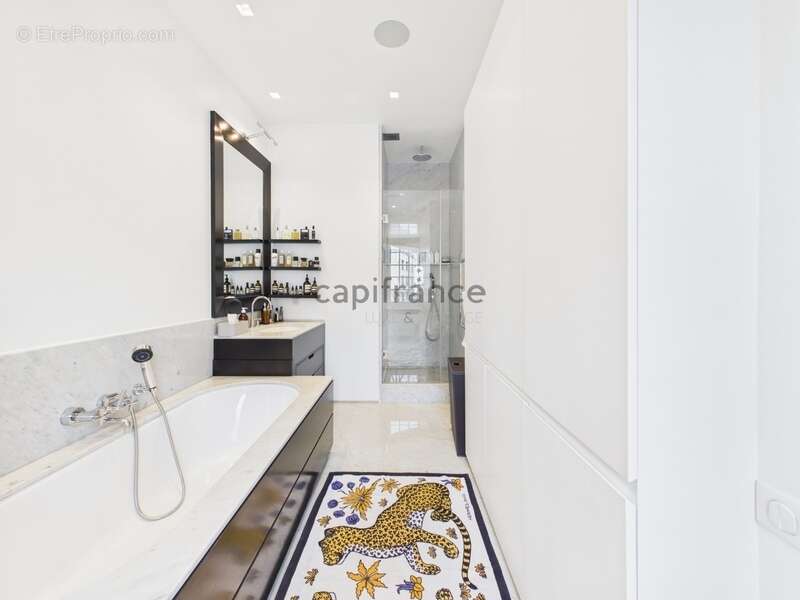Appartement Haussmannien 6 pièces PARIS 16EME ARRONDISSEMENT (75) - photo 15