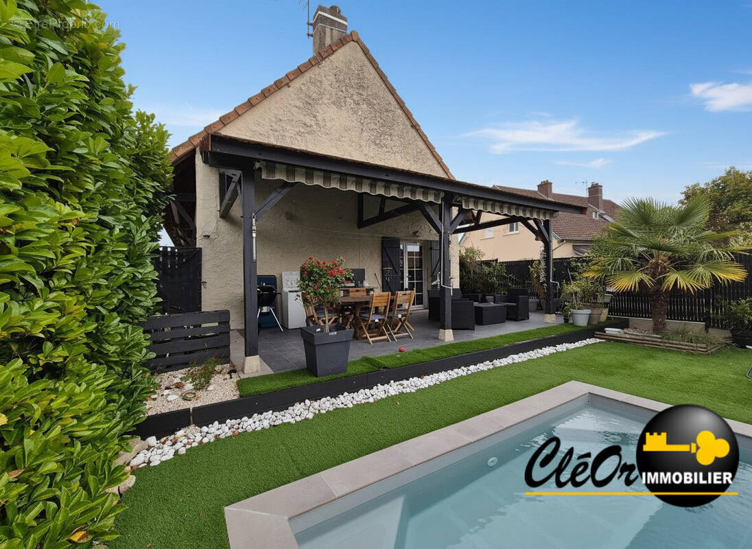 Maison à EPERVANS