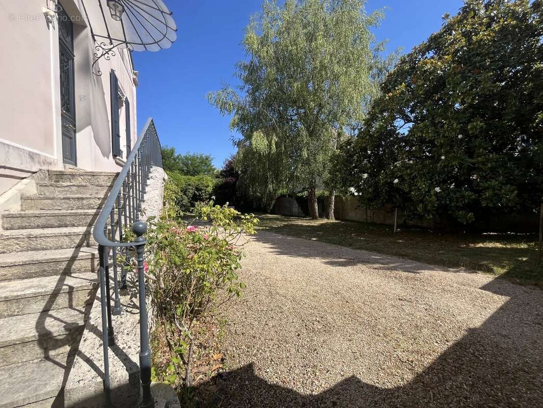 Maison familiale Chevreuse centre - photo 2