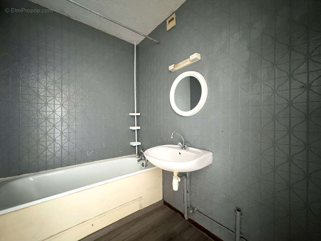 Appartement T1 cabine avec balcon, parking et vue dégagée à Biscarrosse, hyper centre à deux pas de la plage - photo 9