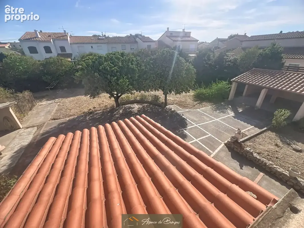 - villa 4 faces 182 m2 hbts -appart t2 33 m2   - jardin - - photo 19