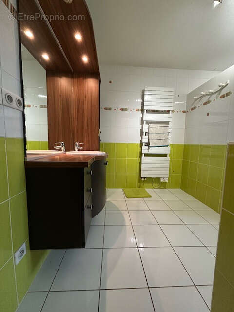 Maison à SAINT-ROMAIN-D'AY