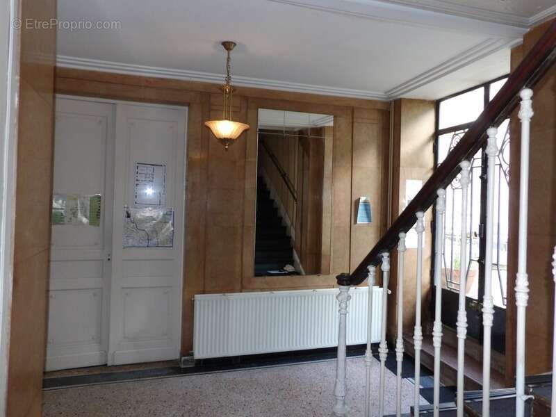 Appartement à NERIS-LES-BAINS