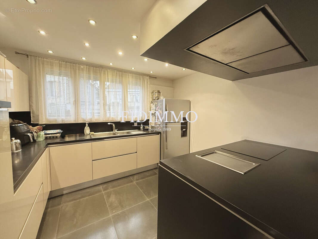 Maison à ORMESSON-SUR-MARNE