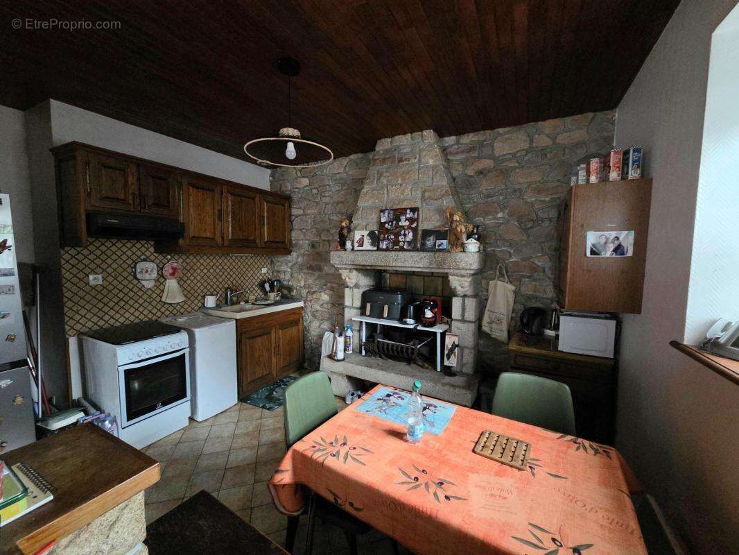 Maison à LOUARGAT
