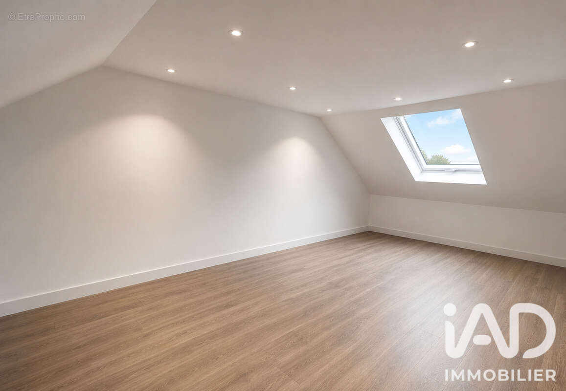 Maison 255 m² à Mery-Sur-Marne  - photo 5
