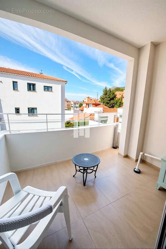 Appartement à SAINT-RAPHAEL