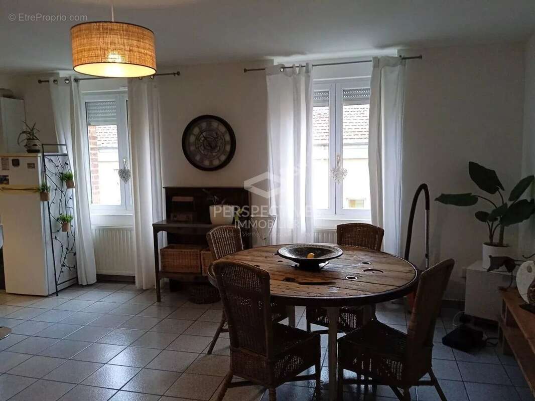Appartement à SAINT-ETIENNE