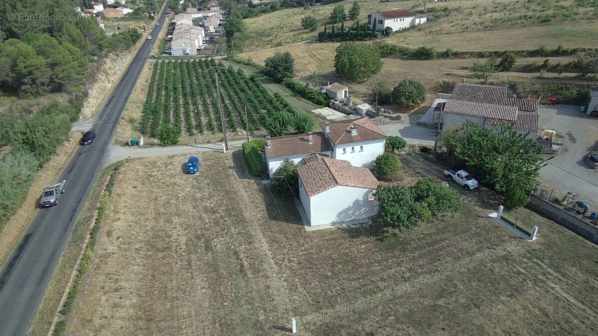 Villa rénovée avec goût sur 960 m2 de terrain   4 chambres   Aucun travaux à prévoir - photo 4