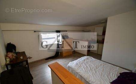 Commerce à LES PAVILLONS-SOUS-BOIS