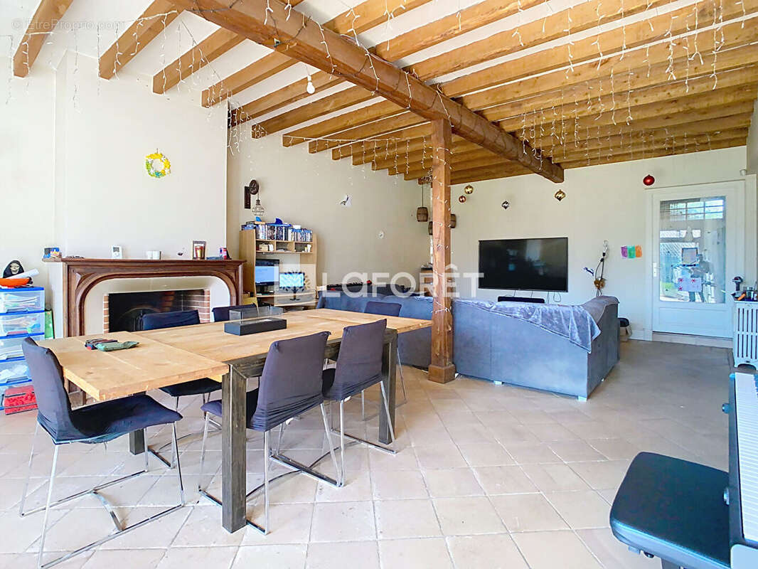 Maison à FINHAN