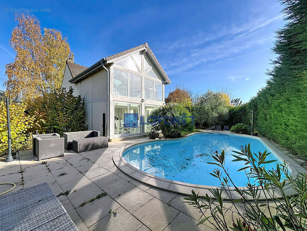 Maison à SAINT-GERMAIN-LES-CORBEIL