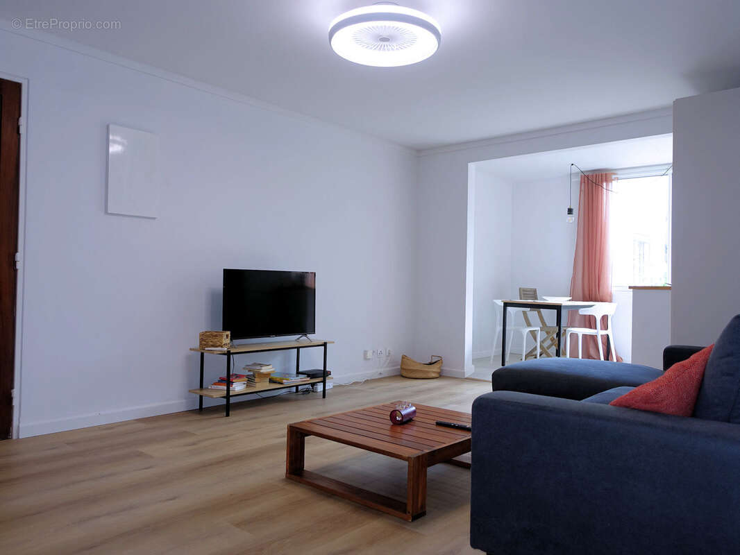 Appartement à SAINT-DENIS