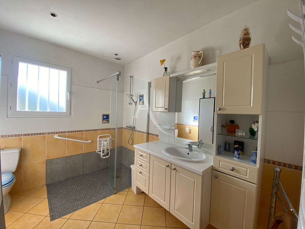 Maison à LONGEVILLE-SUR-MER