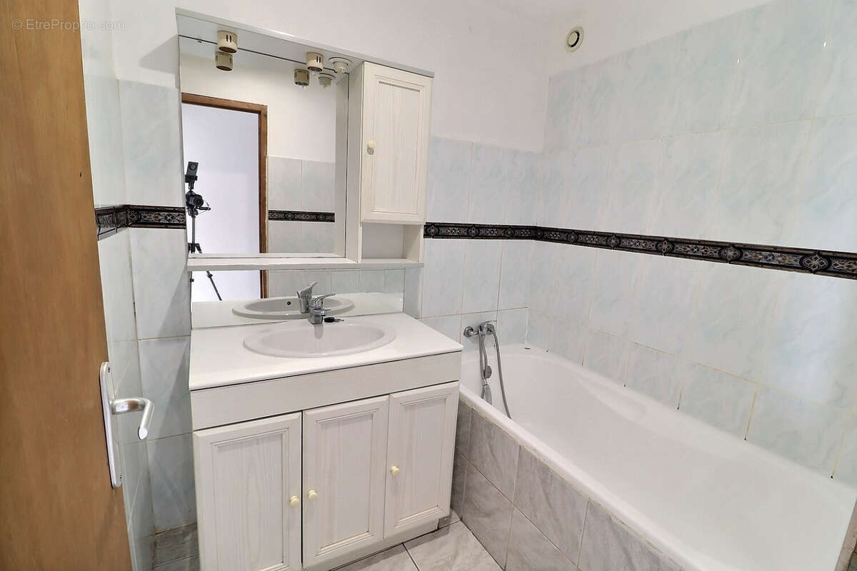 Maison à CLERMONT-L&#039;HERAULT