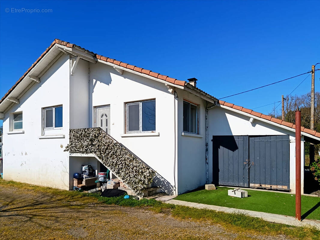 Maison à SAINT-SEVER