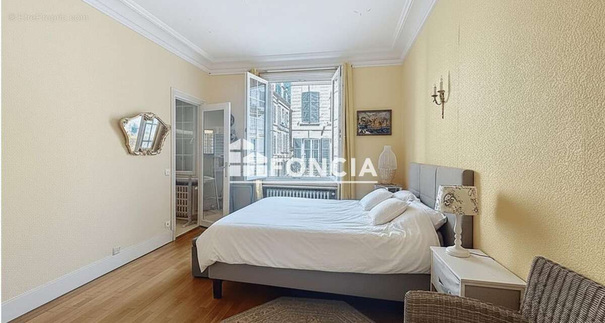 Appartement à TROUVILLE-SUR-MER