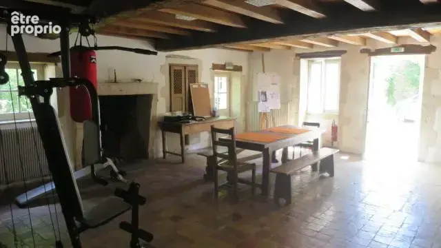 Maison 165 m² à Tusson  - photo 3