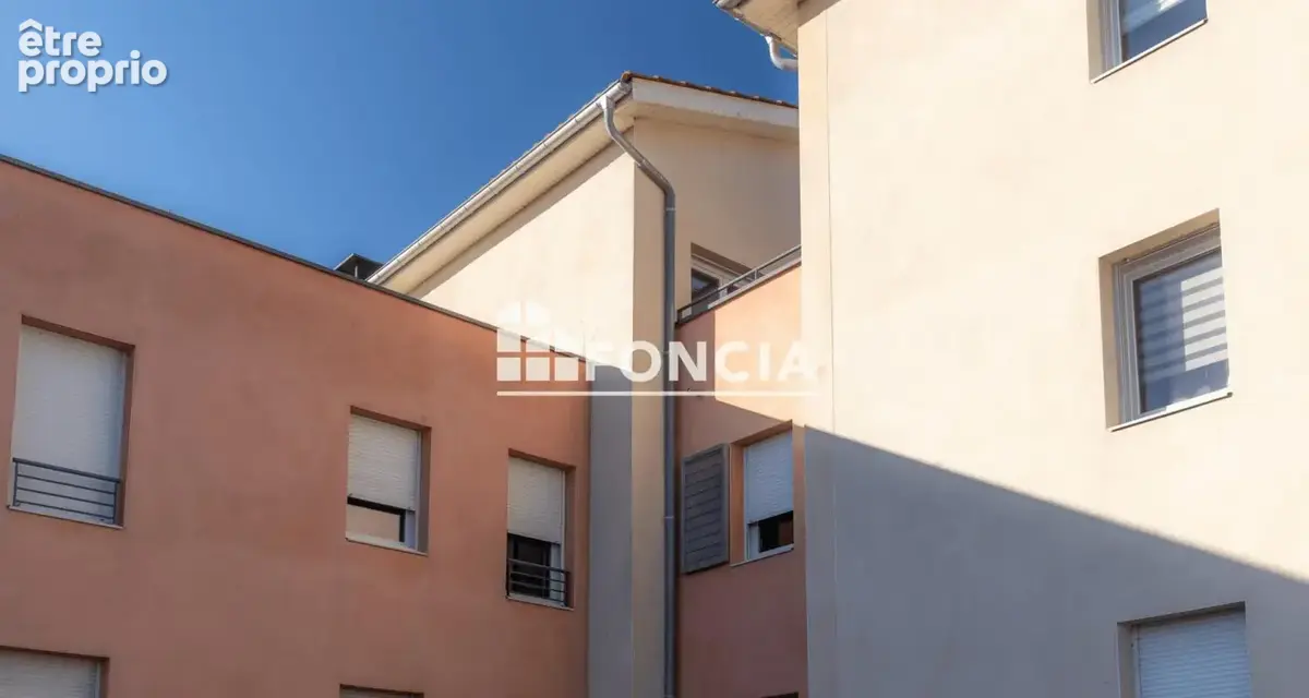 Montanay-t1 de 39  m2 avec parking en sous-sol et ascenseur - photo 3