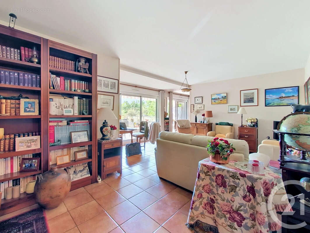 Appartement à MELUN