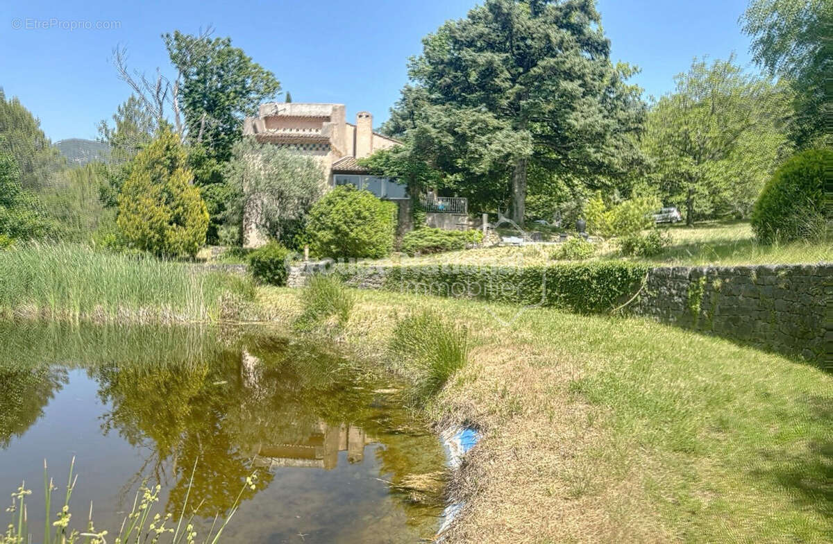 Maison à BARGEMON