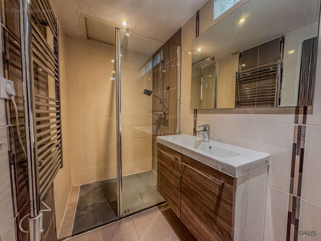 Appartement à GUENANGE