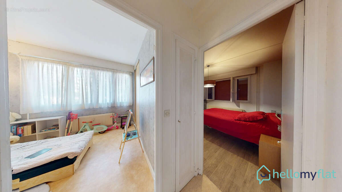 Appartement 91 m² à Reims  - photo 5