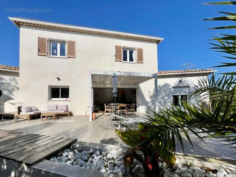 Maison à AIGUES-MORTES