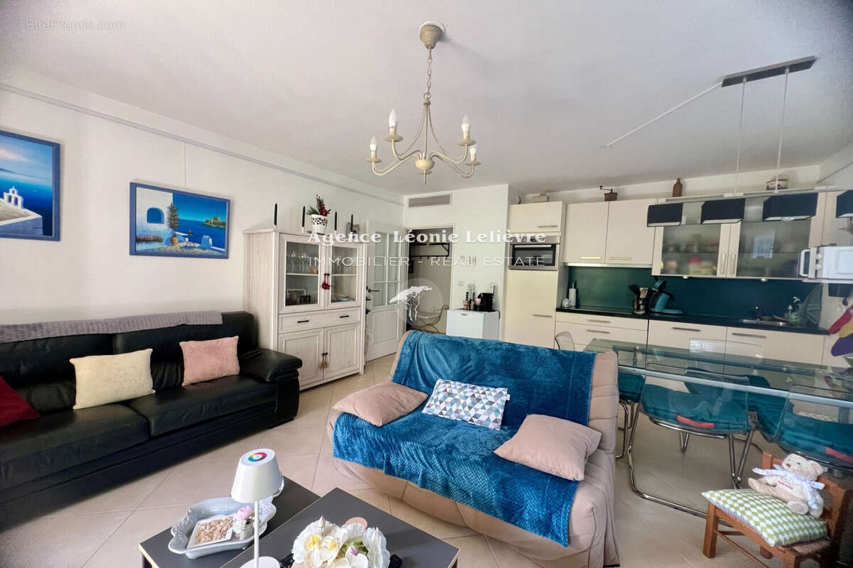 Appartement à LES ISSAMBRES