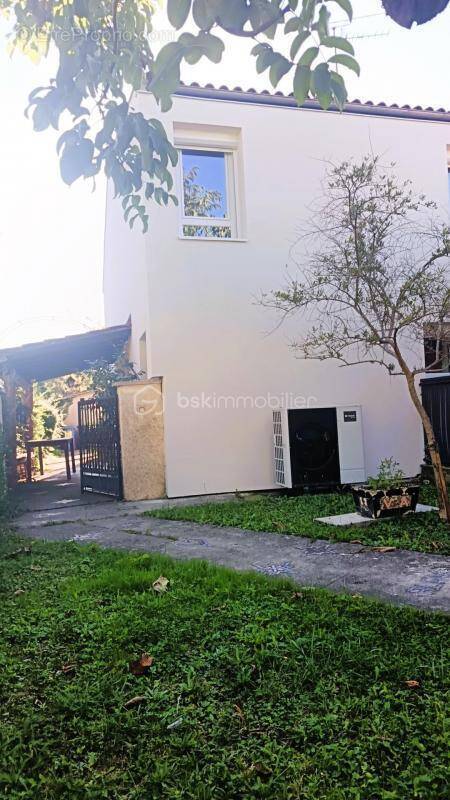 Maison à SAINT-JEAN