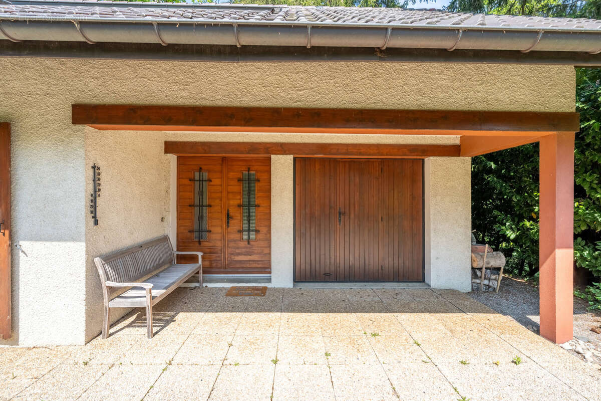 Maison à SCIEZ