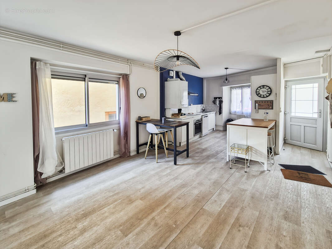 Maison de rue T3 de 62m2 - Auch centre - photo 2