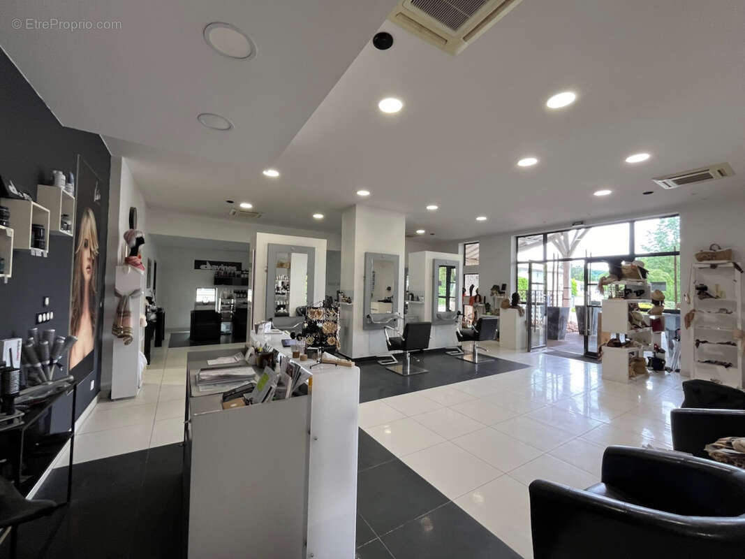 Commerce à VILLENEUVE-SUR-LOT