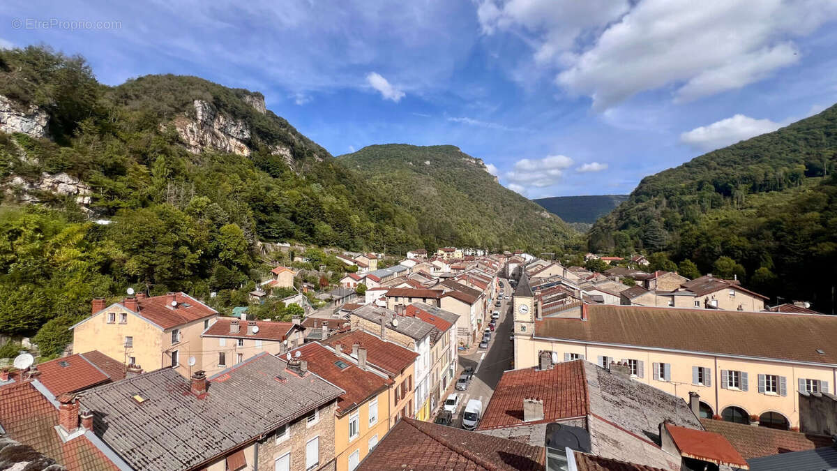 Appartement à SAINT-RAMBERT-EN-BUGEY
