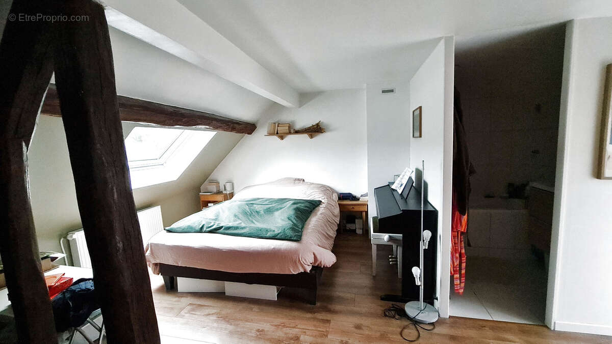 Maison à BURES-SUR-YVETTE