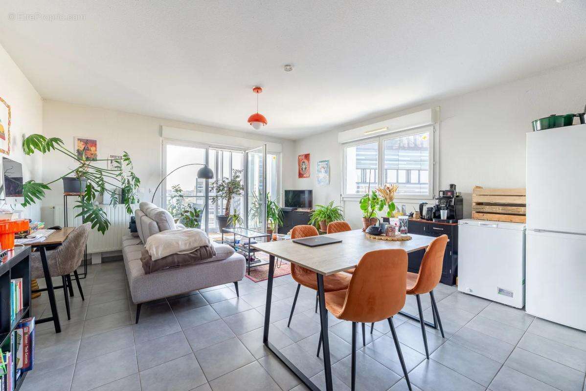 Appartement à NANTES